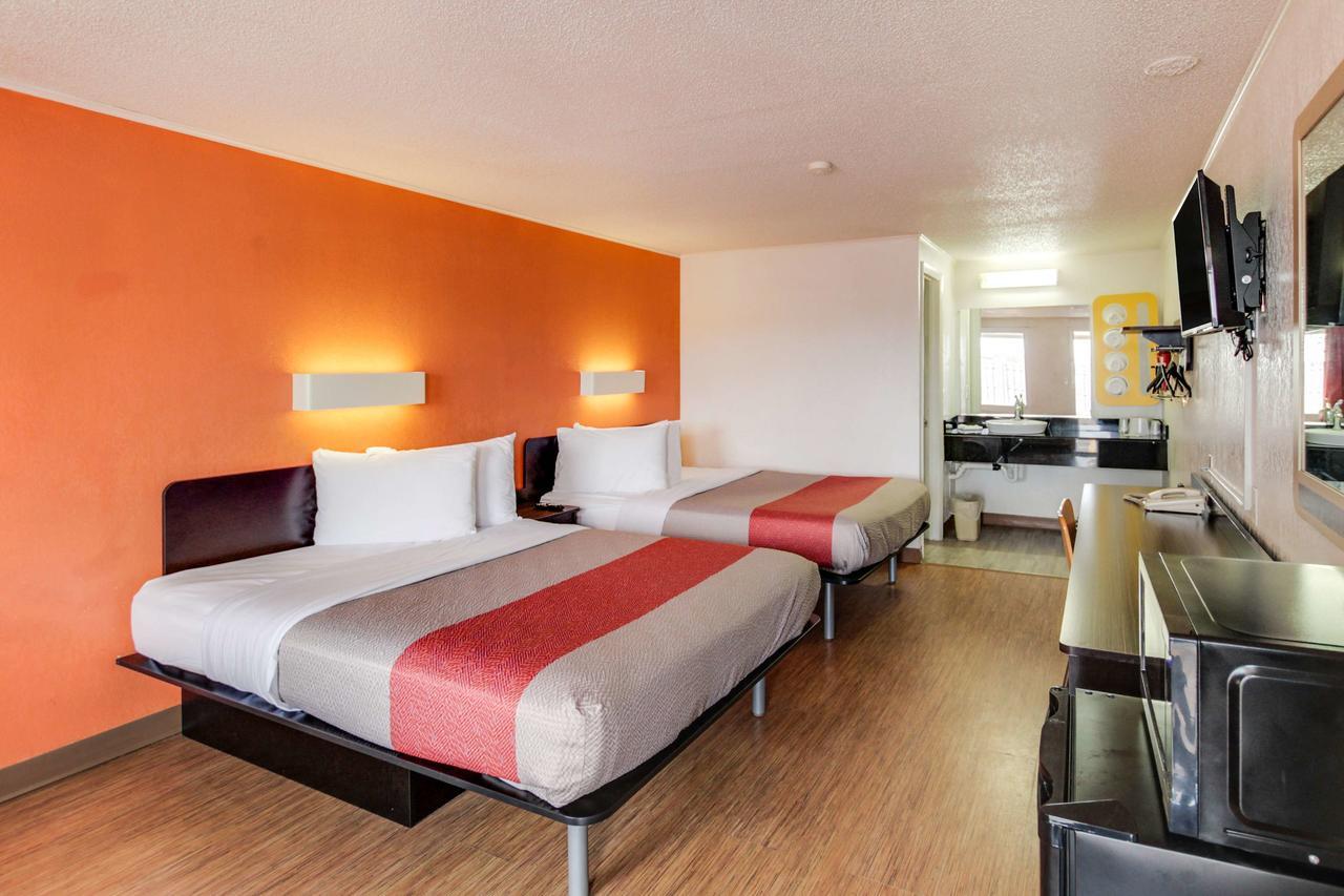 Motel 6 Kalamazoo Exterior foto